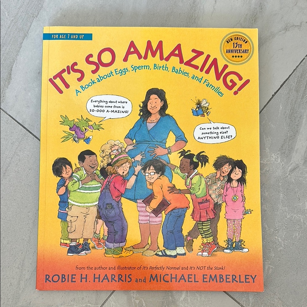It's So Amazing! by Robie H. Harris - Colorful Kids Book